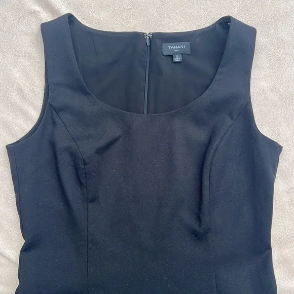 Tahari ASL Black Sheath Mini Dress Scoop Neck Sleeveless women’s 4 - Picture 5 of 8